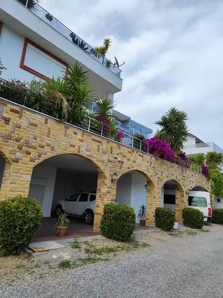 350 € Türkei Ilica Wohnung mit pool Balkon